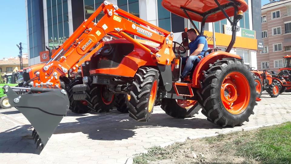 Traktör Arka Kazıcı Kepçe