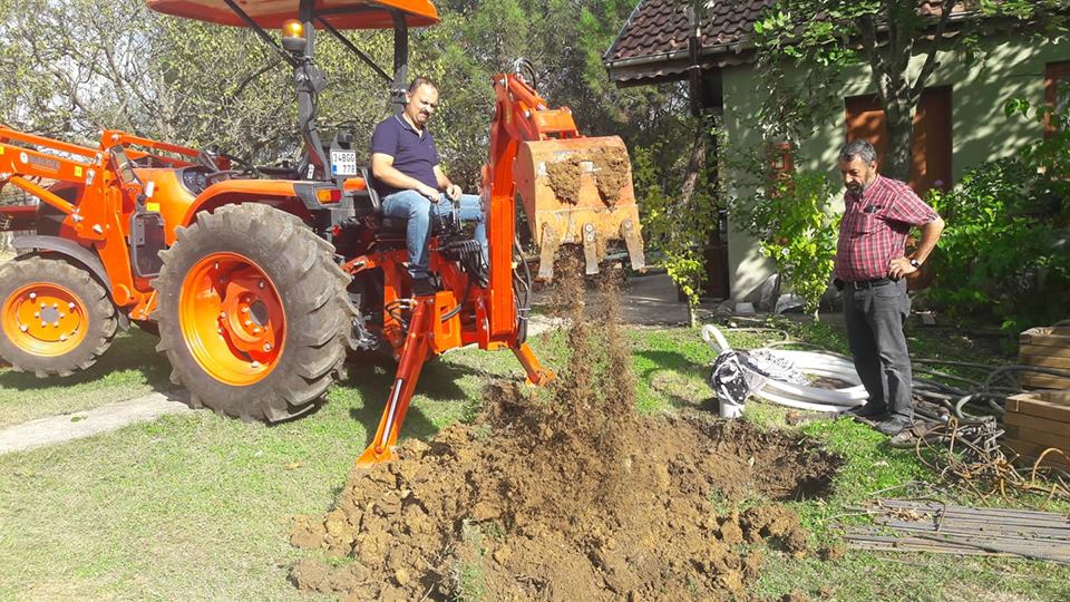 Traktör Arka Kazıcı Kepçe