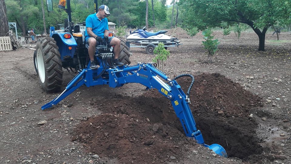 Traktör Arka Kazıcı Kepçe