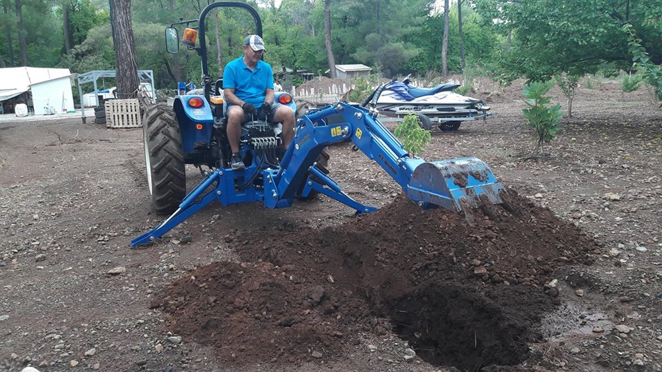 Traktör Arka Kazıcı Kepçe