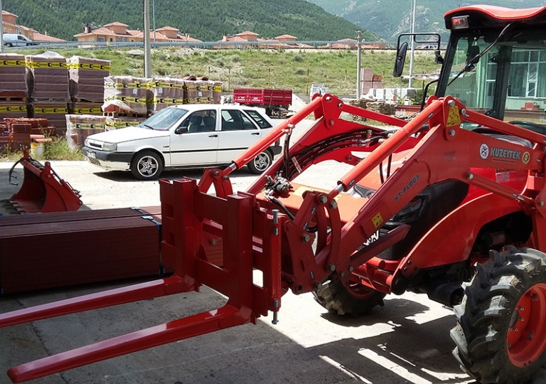 traktor_forklift_atasmani-(2)