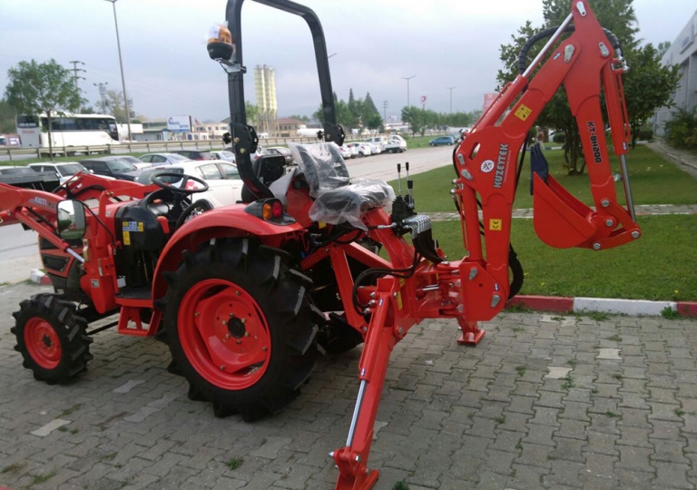 traktor_arka_kazici_bh200-(128)